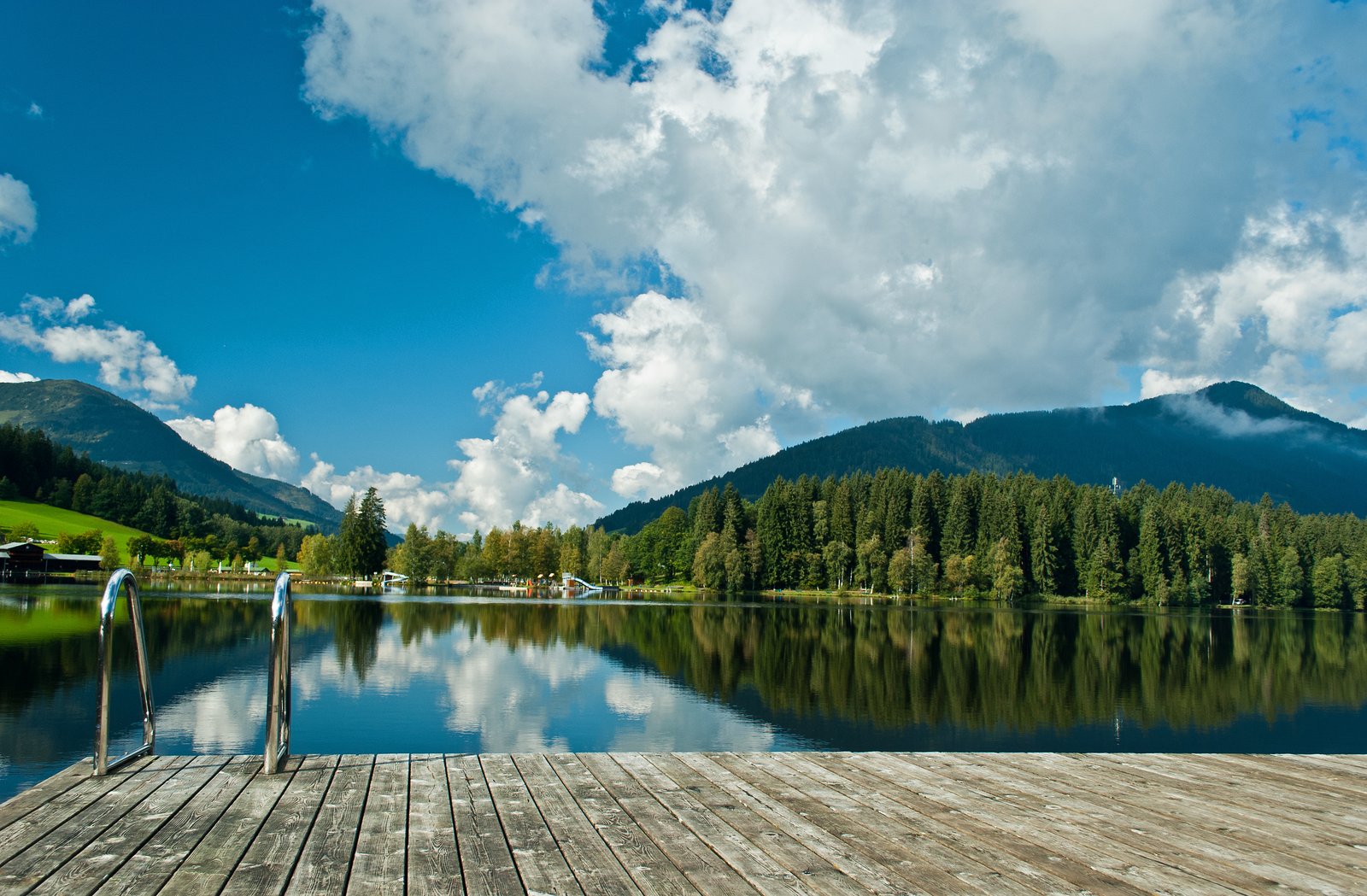 Badestelle am Schwarzsee bei Kitzbühel